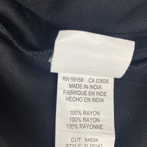 NWT Black Karen Kane Blouse with White Embroidered Zig-Zag and Tassel Si… - Picture 8 of 9